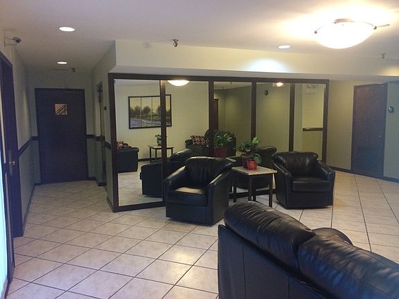 4th image of 5935 Lincoln Ave Unit 206