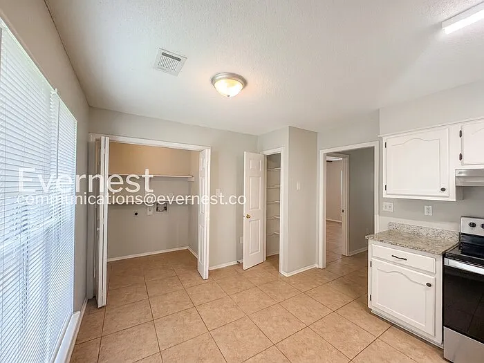 6230 Somerset Dr — Photo 9