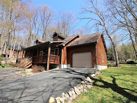 3rd image of 56 Goldfinch Ln