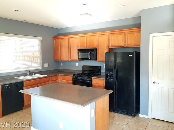 3rd image of 9282 Placer Bullion Ave