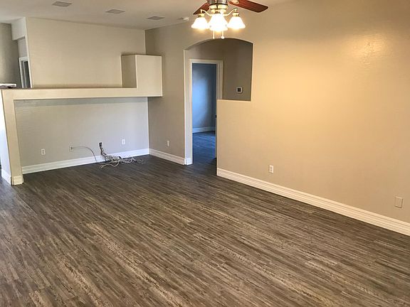 3rd image of 778 W Agrarian Hills Dr