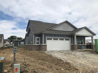 5242 Pinehurst Ct, Whitestown, IN 46075