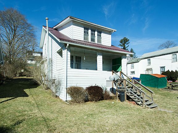 2nd image of 408 Greenbrier Ave
