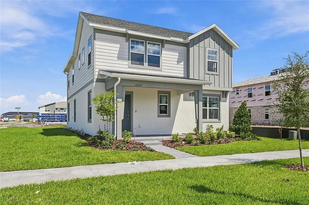 4 bed, 3.0 bath, 2341 sqft, $3,600 — Photo 3