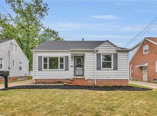 24 Leyton Rd, Bedford, OH 44146