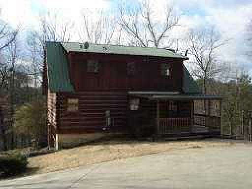2nd image of 7437 Red Bud Rd NE