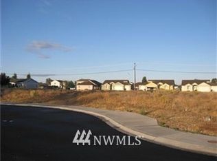 1341 S Shaker Pl, Moses Lake, WA 98837
