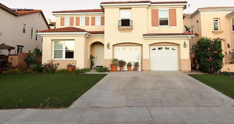 1st image of 1255 Sea Bird Way