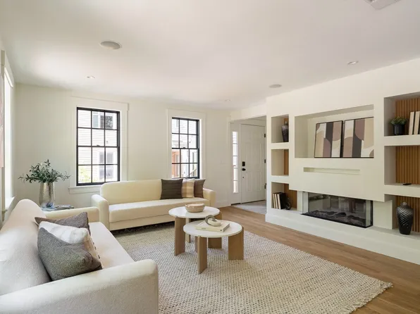 9-9A Mount Auburn St #A, Cambridge, MA 02138