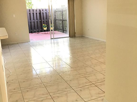 2nd image of 4768 NW 114th Ave Unit 106