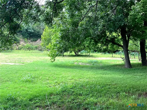 Fm 1979, Martindale, TX 78655