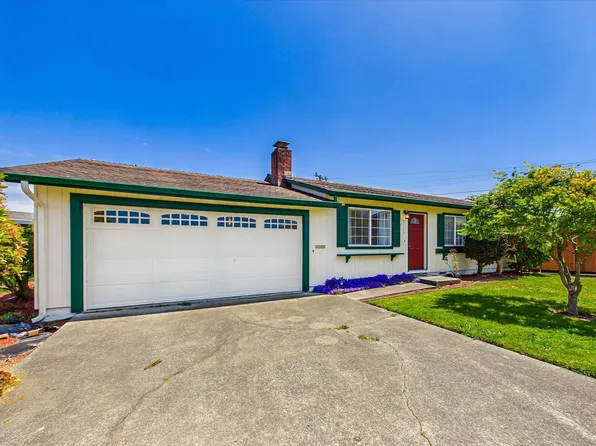 2117 11th St, Arcata, CA 95521