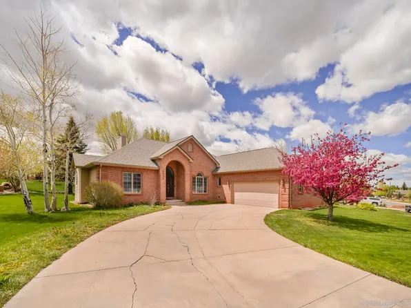 2332 Binford St, Laramie, WY 82072