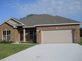 211 Cambridge St, Priceville, AL 35603