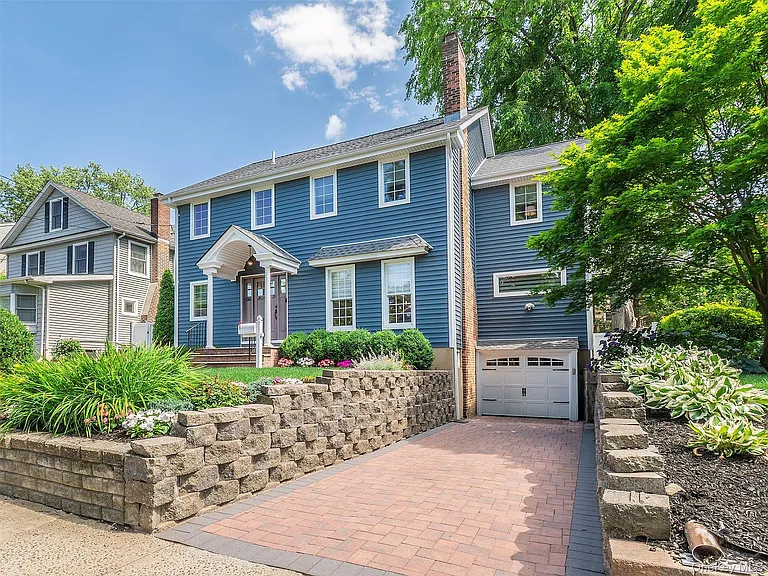 60 Highland Ave — Photo 1