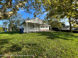 300 Hollywood Ave, Neptune, NJ 07753