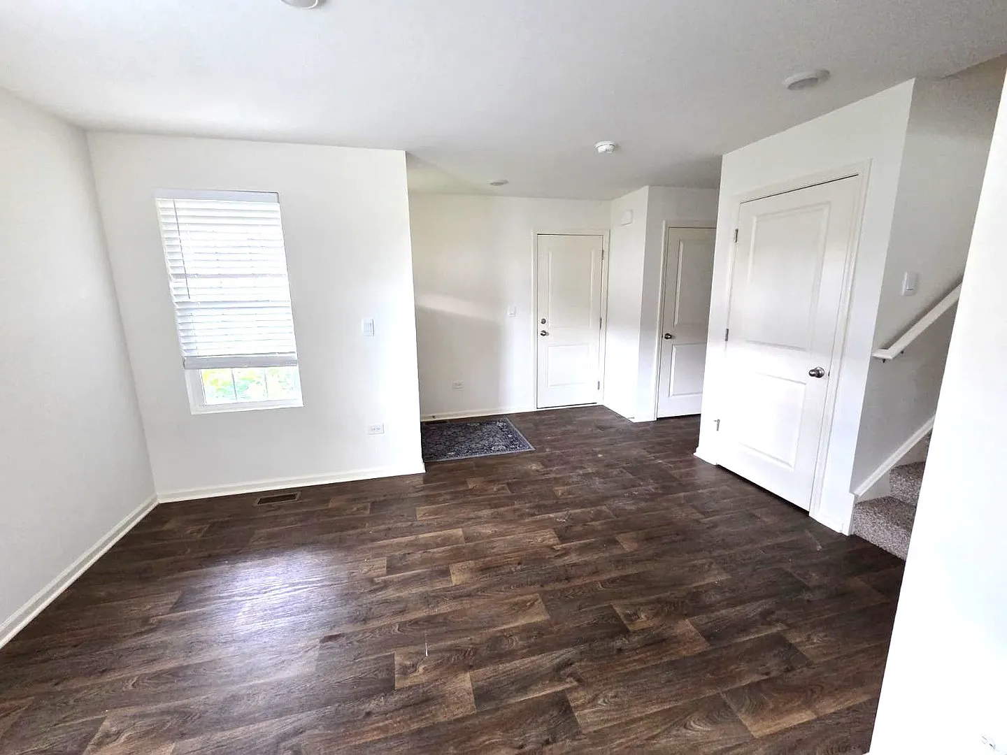3 bed, 2.5 bath, 1794 sqft, $3,100 — Photo 3