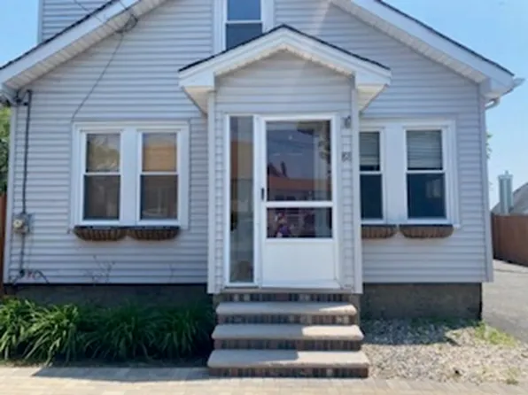 88 Basswood Ave, Saugus, MA 01906