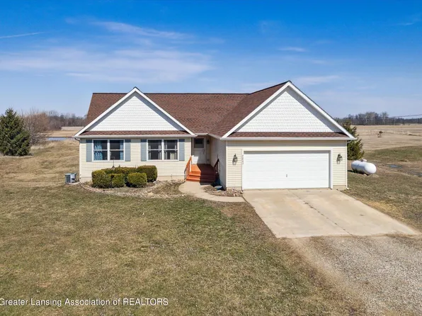 7843 Welter Rd, Ovid, MI 48866