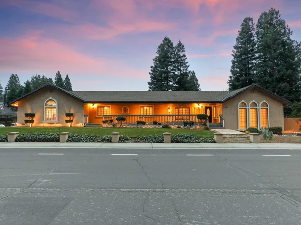 224 Randall Dr, Folsom, CA 95630