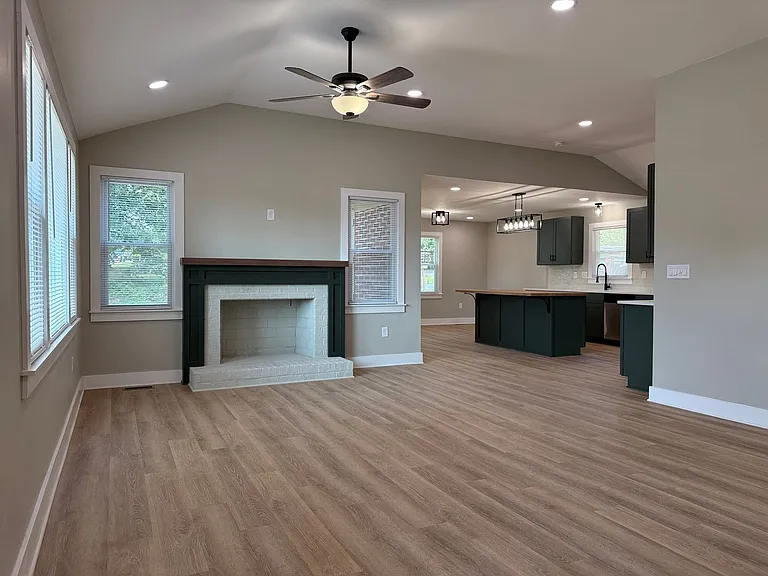 201 Meadors Ave — Photo 14