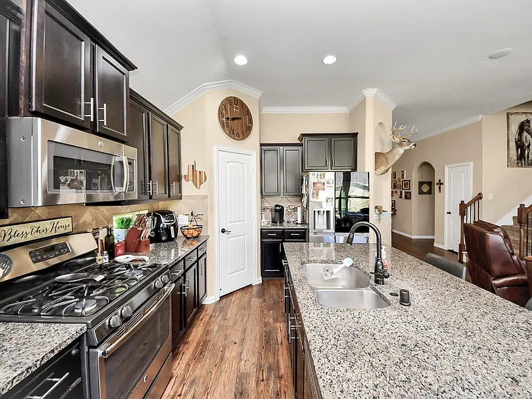 7502 Simpson Springs Ln — Photo 23