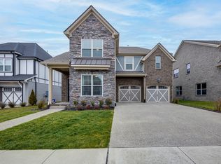 571 Lingering Way, Hendersonville, TN 37075