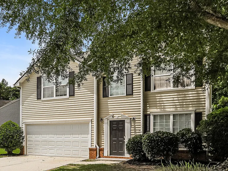 7050 Silver Bend Overlook — Photo 4