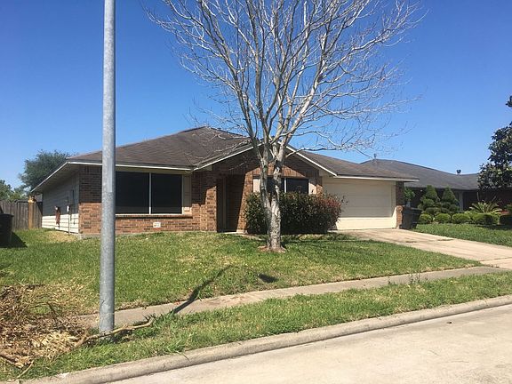 3rd image of 11130 Linden Gate Dr