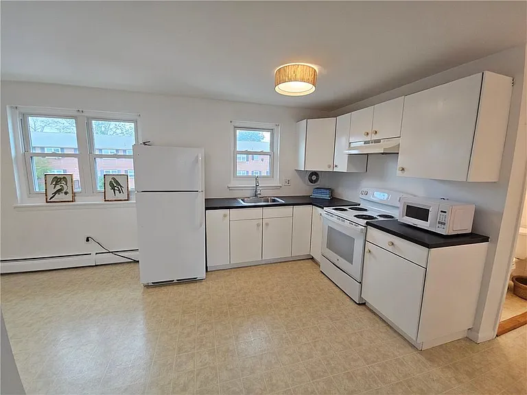 70 Carroll Ave #1004 — Photo 13