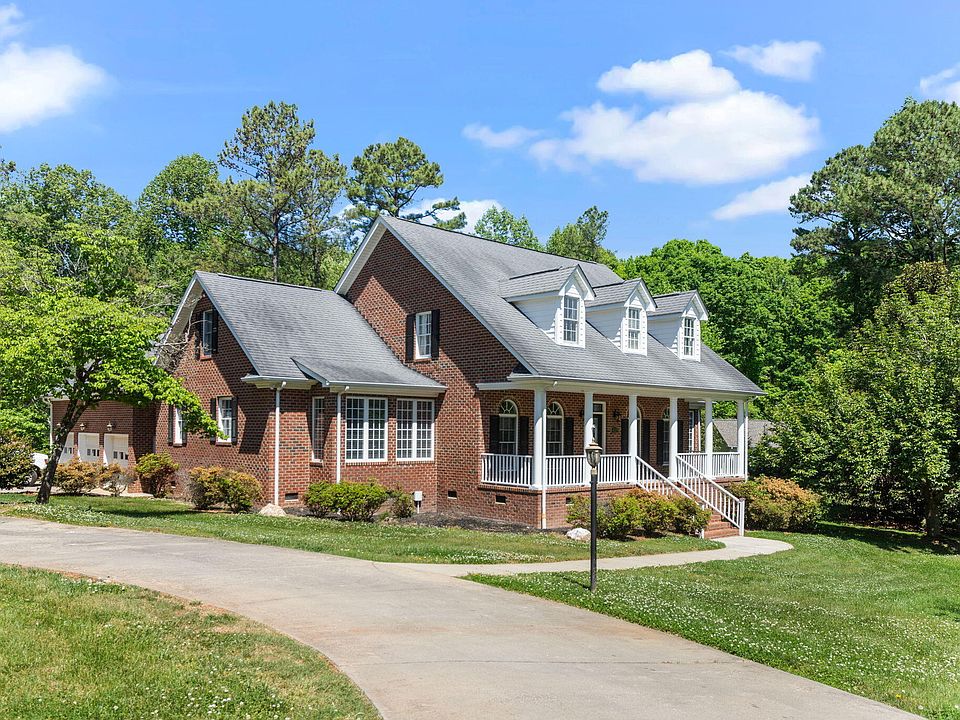 1st image of 4139 Mistletoe Ln