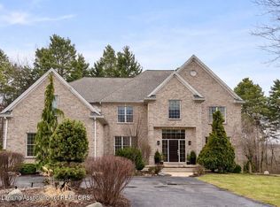 6384 Ridgepond Pl, East Lansing, MI 48823