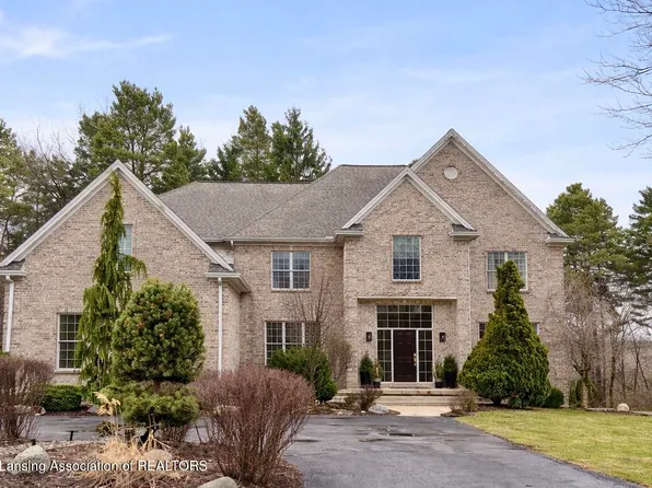 6384 Ridgepond Pl, East Lansing, MI 48823