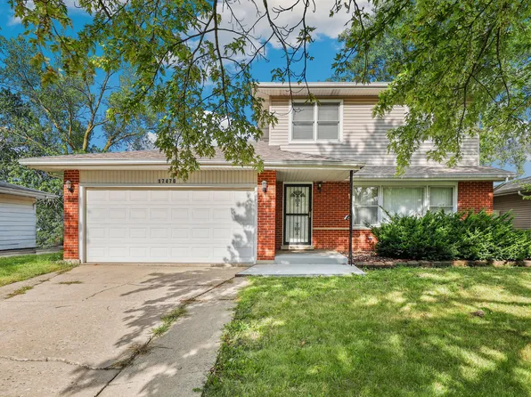 17470 Park Ln, Country Club Hills, IL 60478