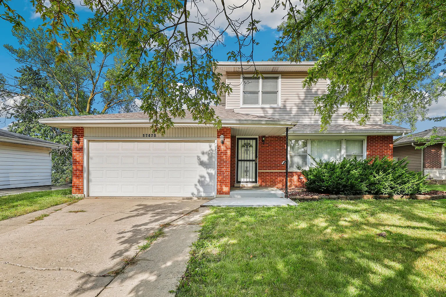 17470 Park Ln photo 1