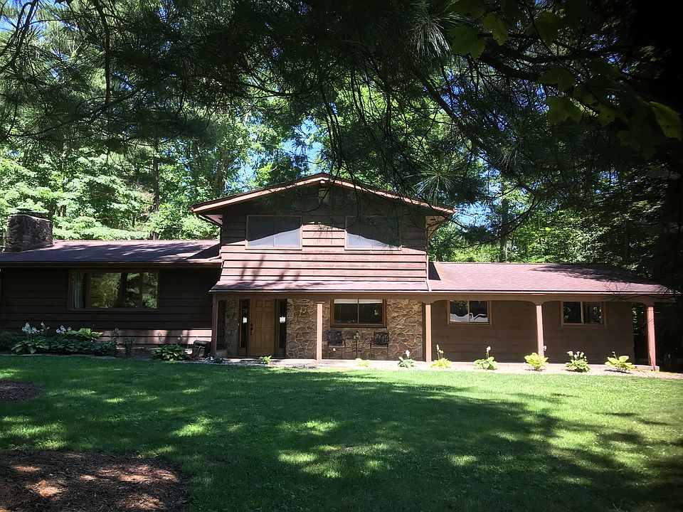 1st image of 3321 Treelawn Dr