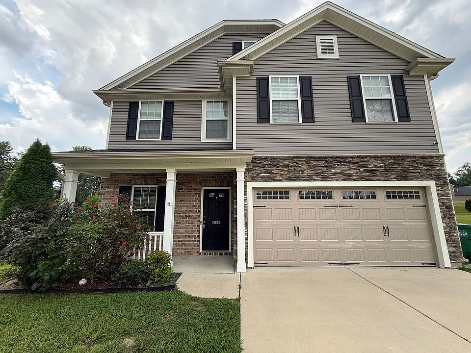 2925 Grassy Knoll Cir