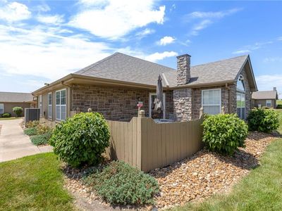 674 NE 65th Ter, Kansas City, MO, 64118