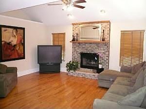 4th image of 2320 Cheshire Dr