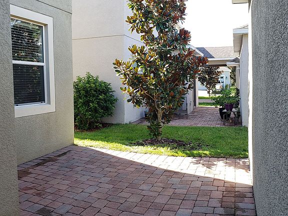 2nd image of 5612 Laurel Cherry Ave