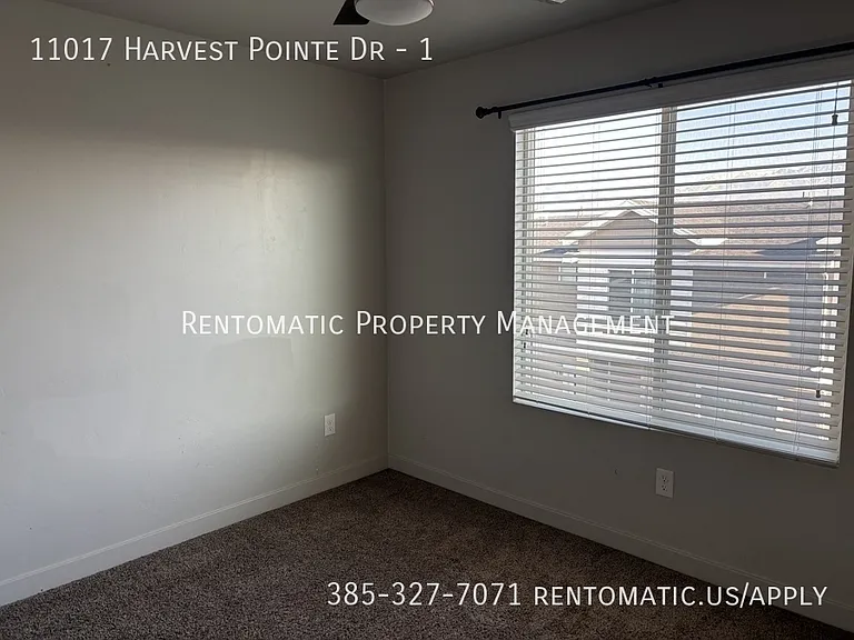11017 S Harvest Pointe Dr #1 — Photo 15