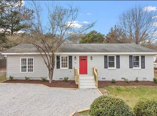 70 Crestview Dr, Angier, NC 27501