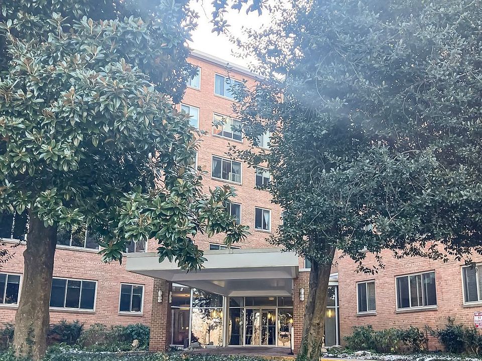 1st image of 3000 Spout Run Pkwy APT C409