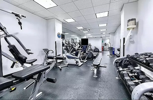 Rented by Manhattan Realty Group | media 10