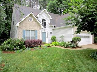 11908 Henderson Hill Rd, Huntersville, NC 28078