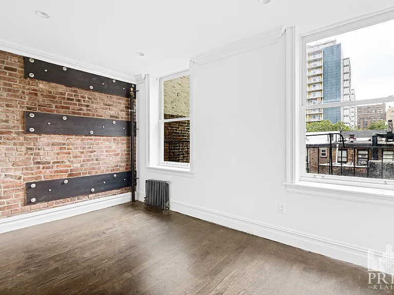 228 Thompson St #4 — Photo 7