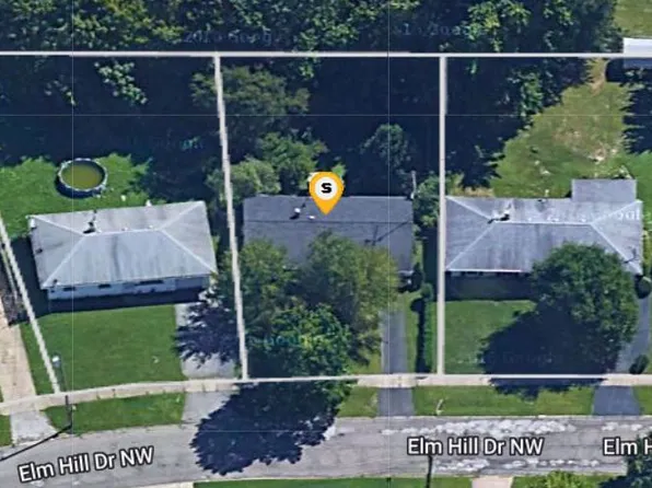3222 Elm Hill Dr NW, Warren, OH 44485