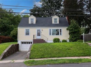 248 Colonial Blvd, West Haven, CT 06516