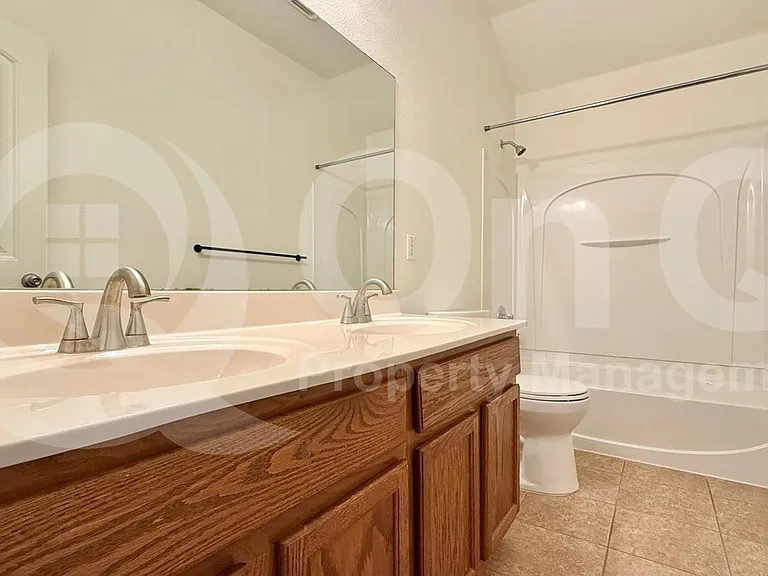 12224 Timber Heights Dr — Photo 23