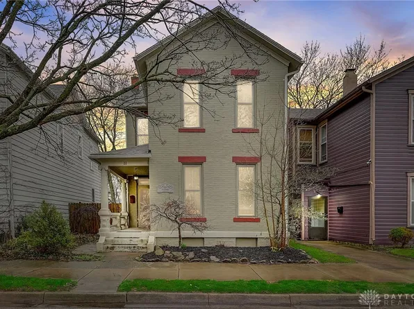 22 Clover St, Dayton, OH 45410